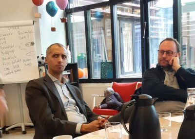 Børne- og undervisningsminister Mattias Tesfaye til ærlig rundbordssamtale på FGU Vestegnen