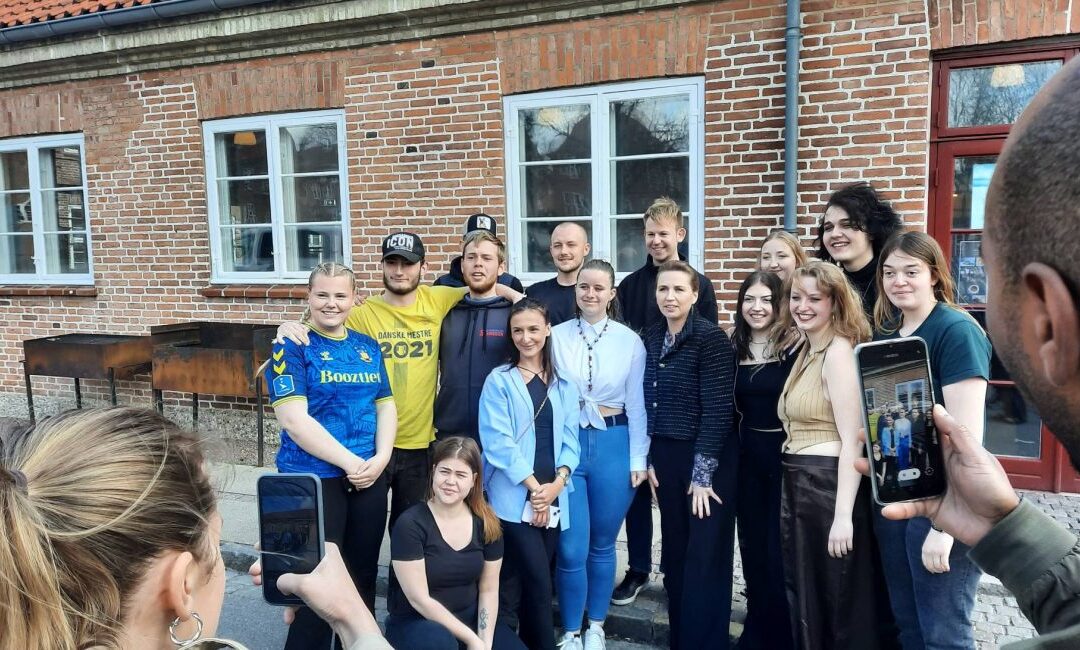 Statsminister Mette Frederiksen på besøg i Hvidovre